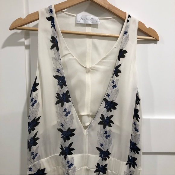 A.L.C. White with blue flowers silk sleeveless dress. Size 0. - Picture 2 of 12